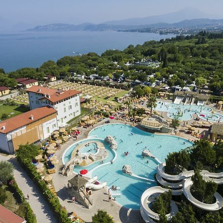 Piani Di Clodia Holidaypark Hotell Lazise Exteriör bild